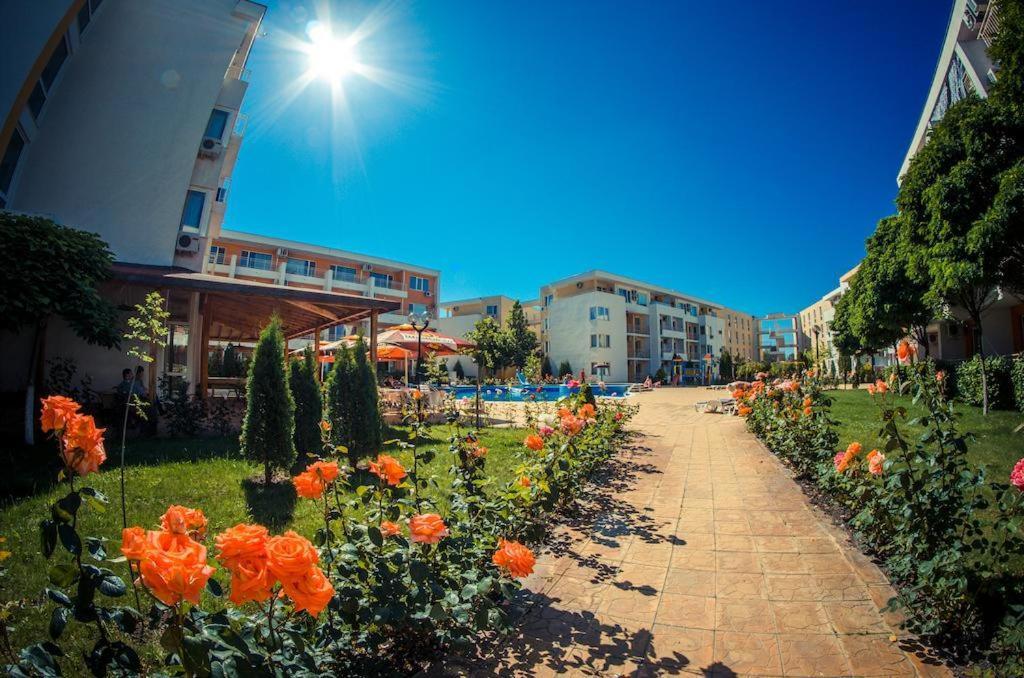 Apartment In Nessebar Fort Club Sunny Beach Exterior photo